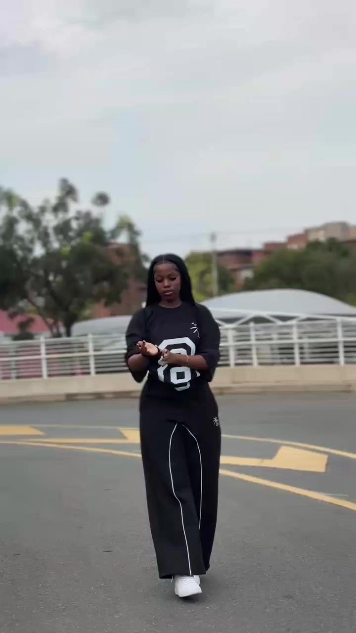 @Latoya Bontle 🕷