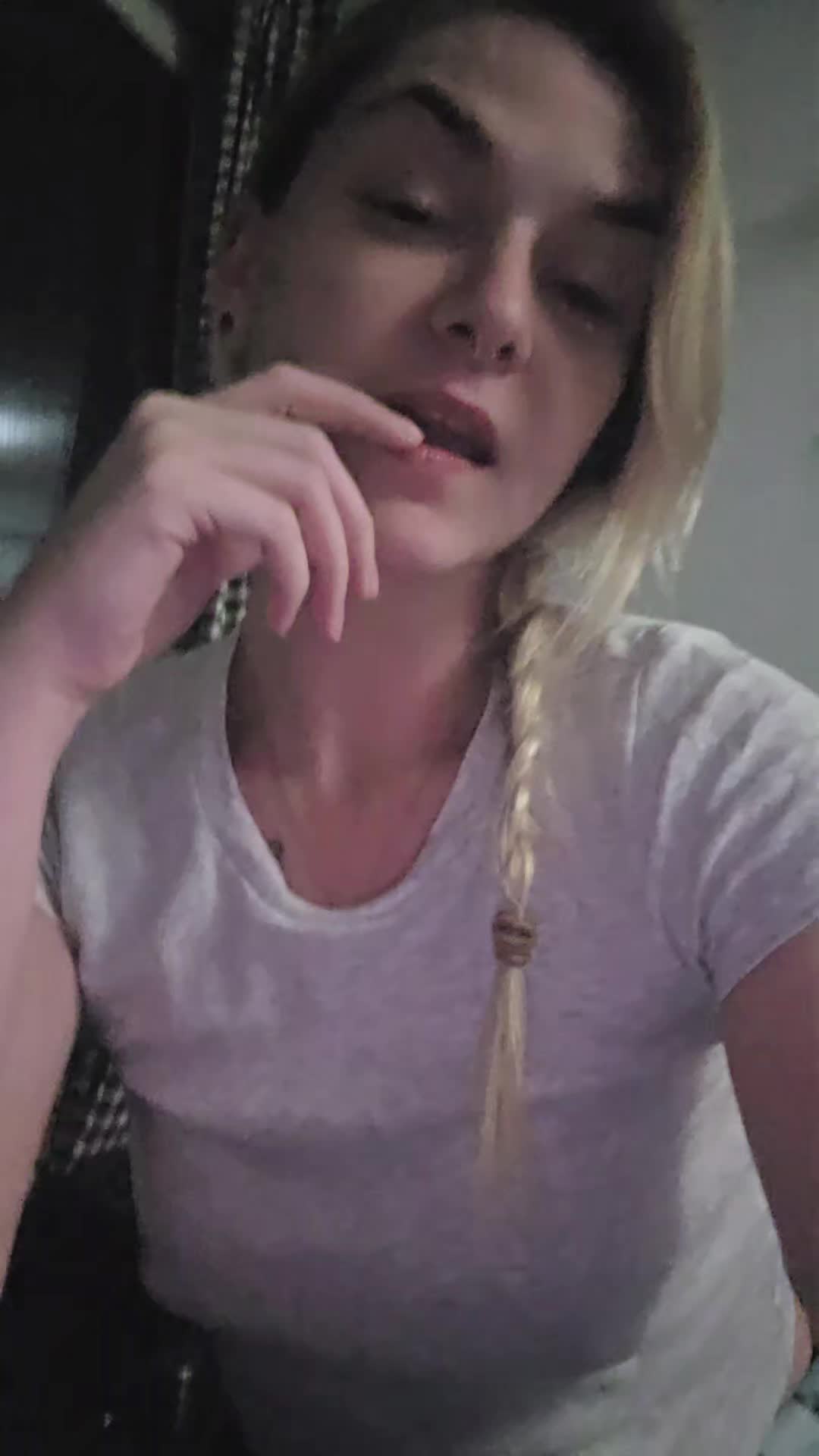 @Katiie_Kiwi 🥝🇨🇦