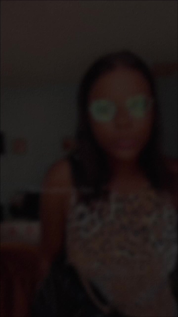 @Ludivine Queen