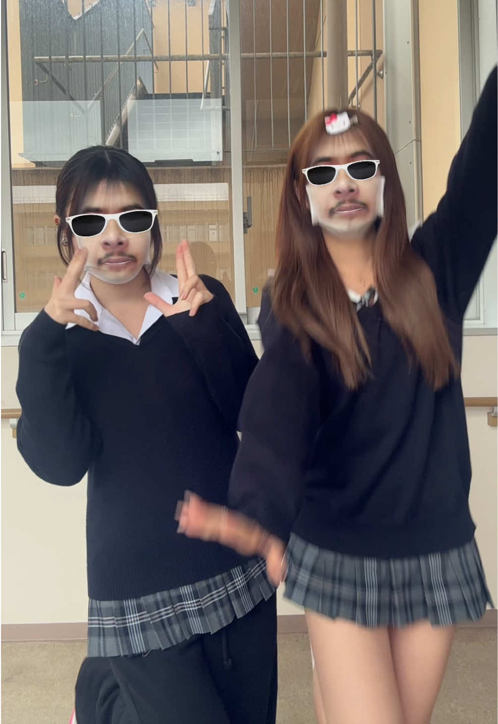 @やまりー