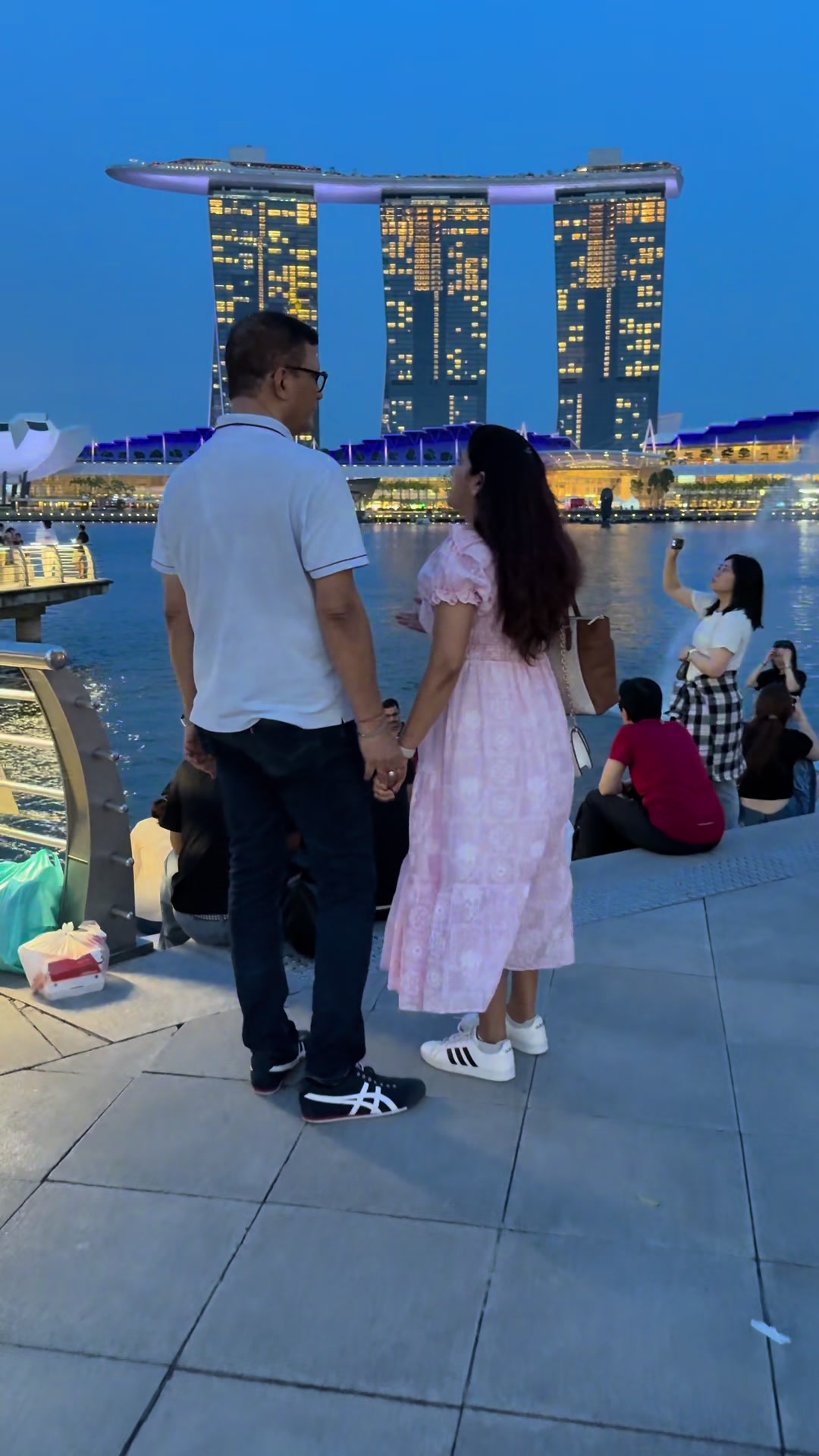 @xinyichi08