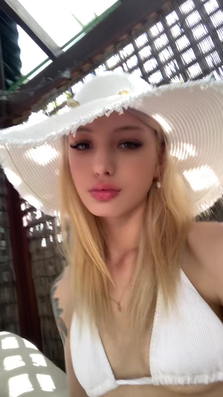 @Blondie ♡