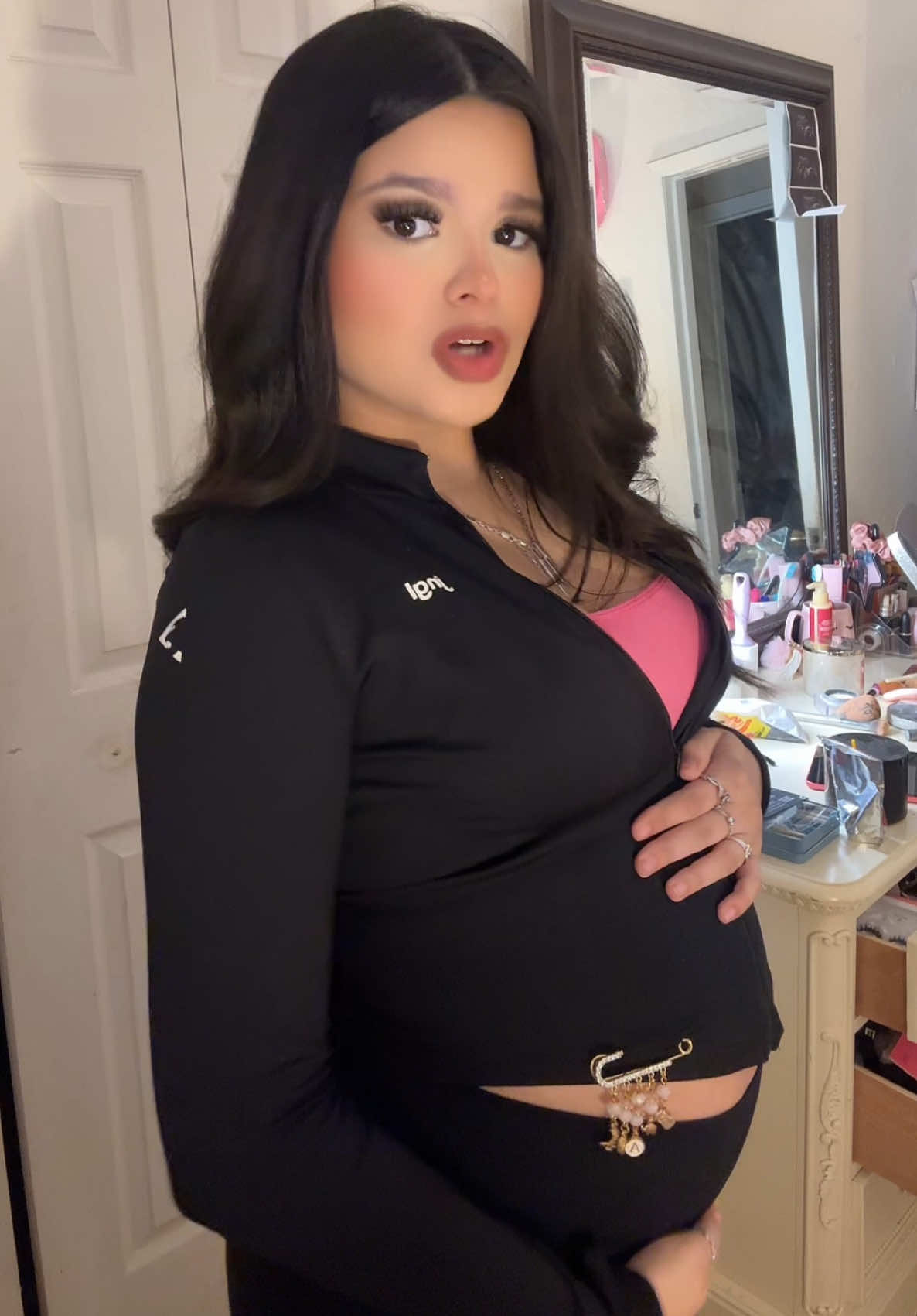 @alejandra marie :)