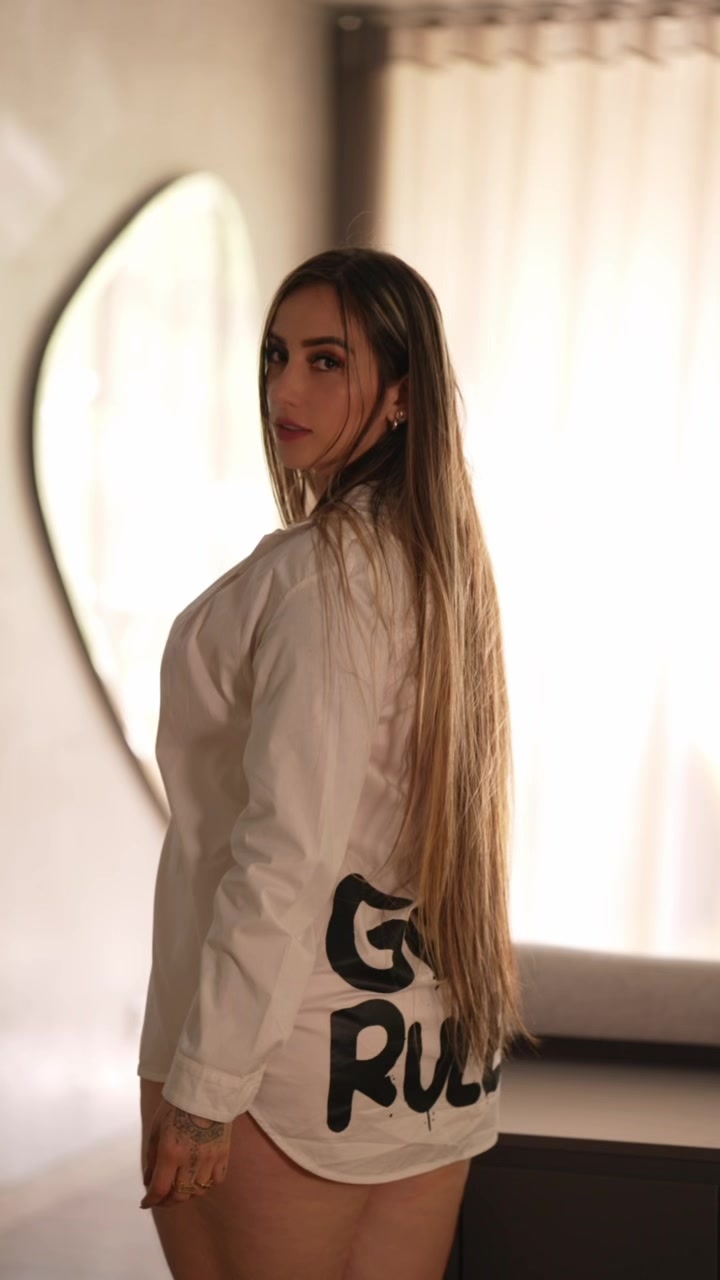 @Paola_londonoo