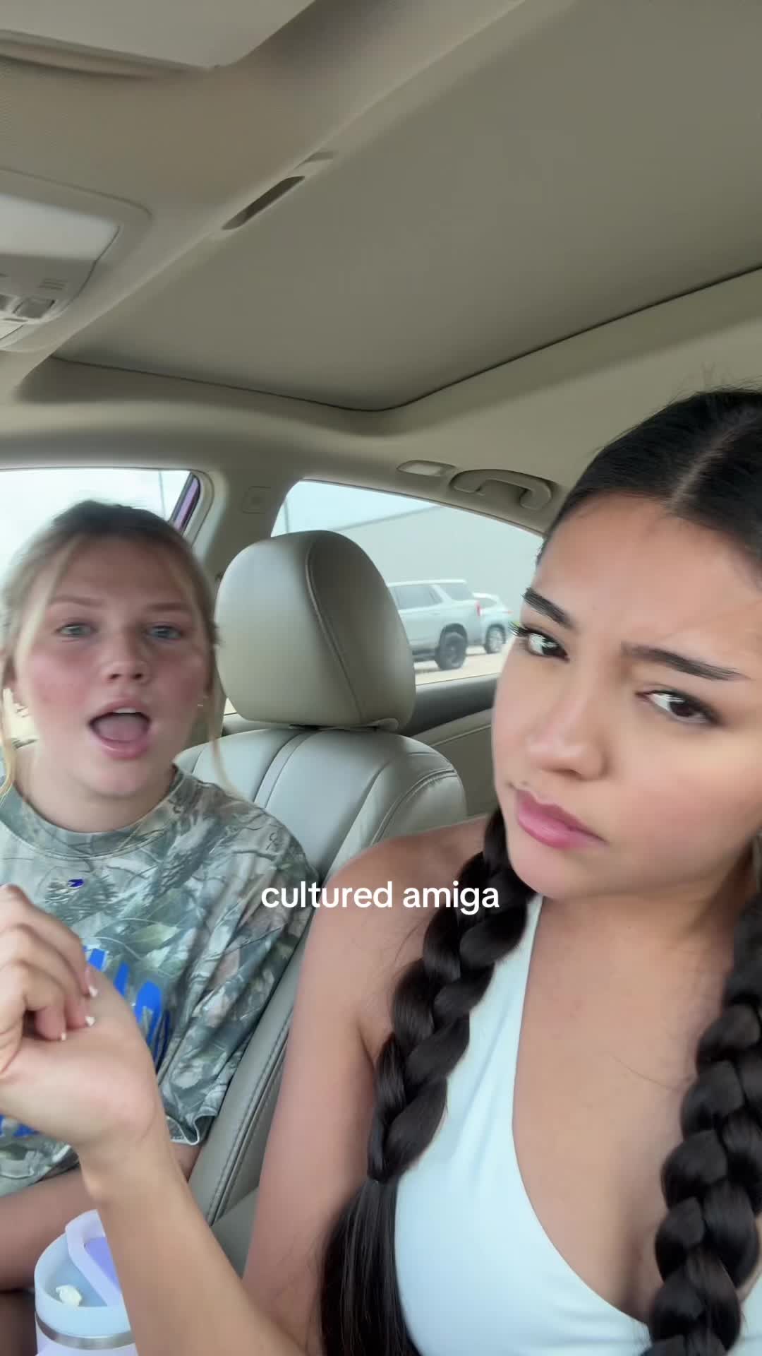 @Noemi