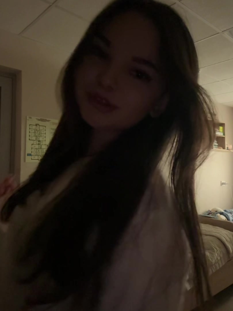 @энжешка🧚🏻♀️🤍