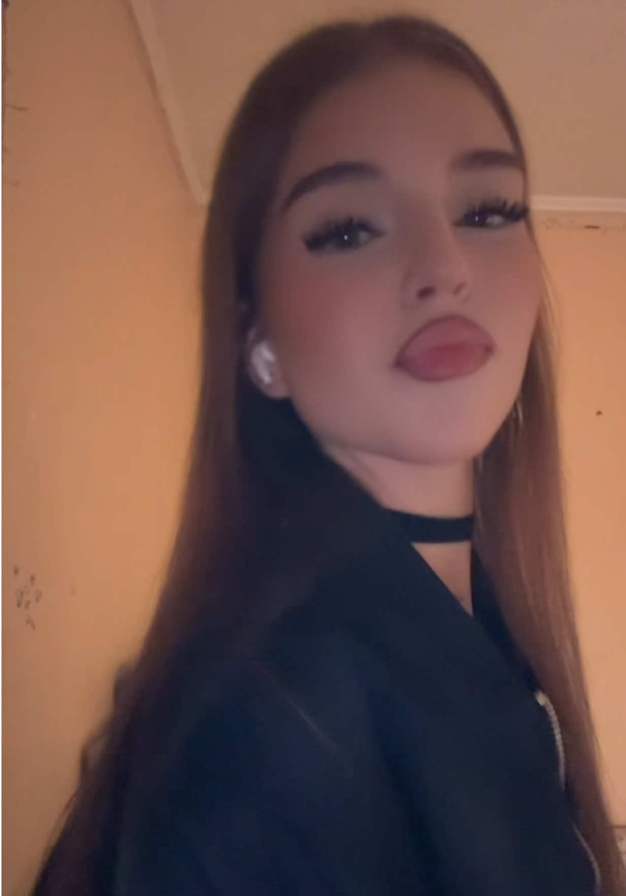 @v