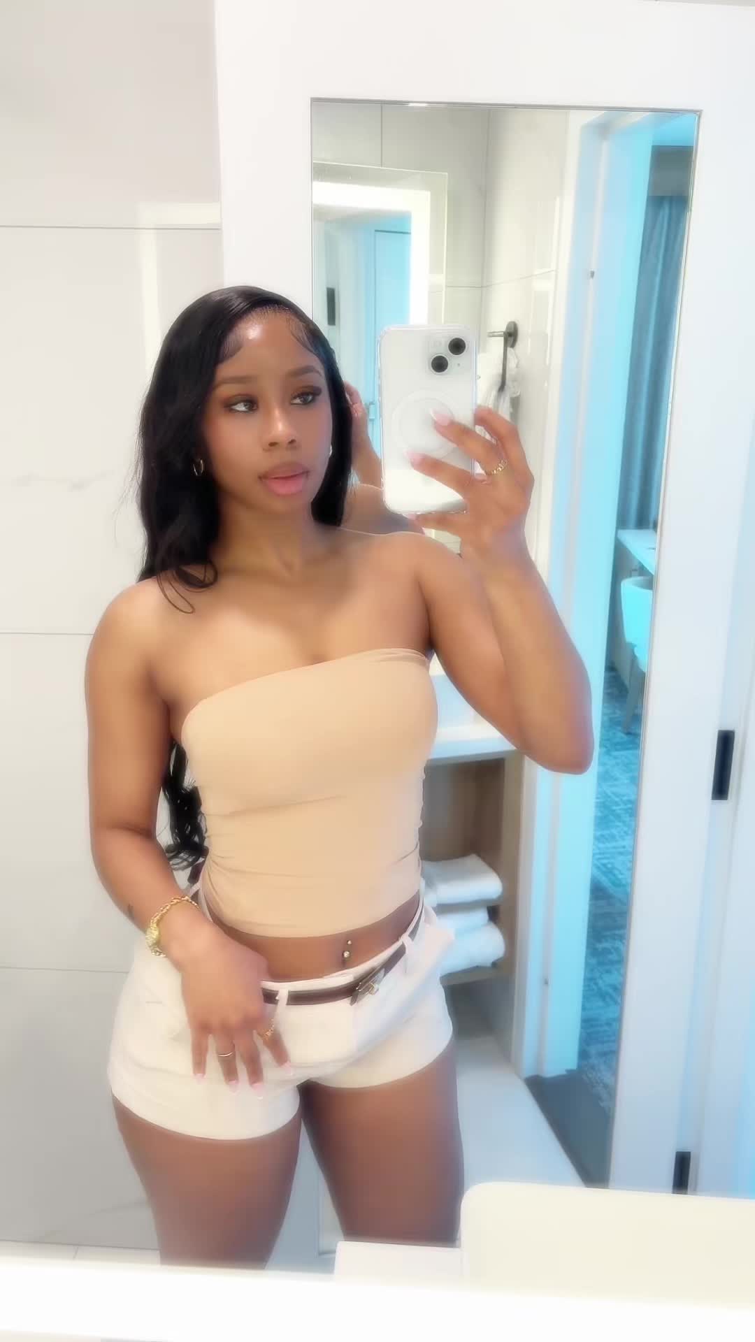 @astii🌙