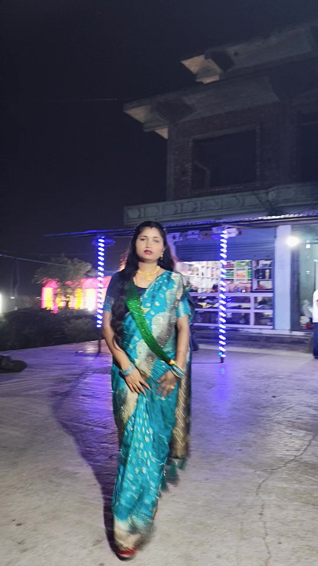 @Nilam Kushwaha🧿Dimple Queen🧿