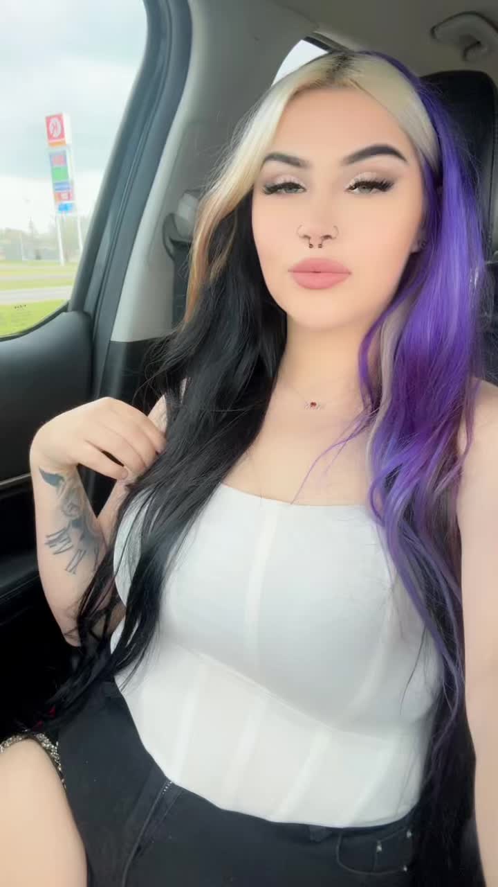 @EʌoB&uuml;nn&yuml;