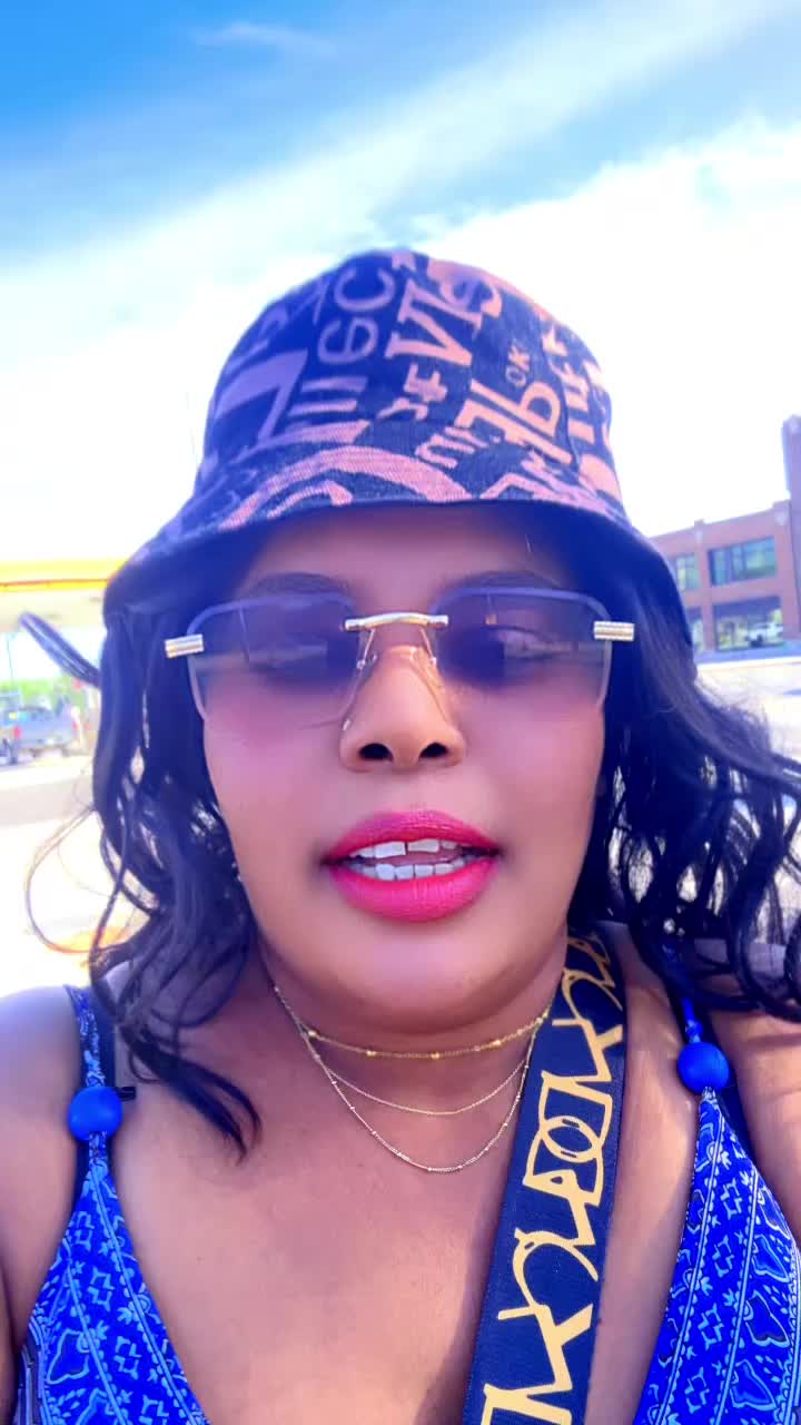 @EldanaMarr
