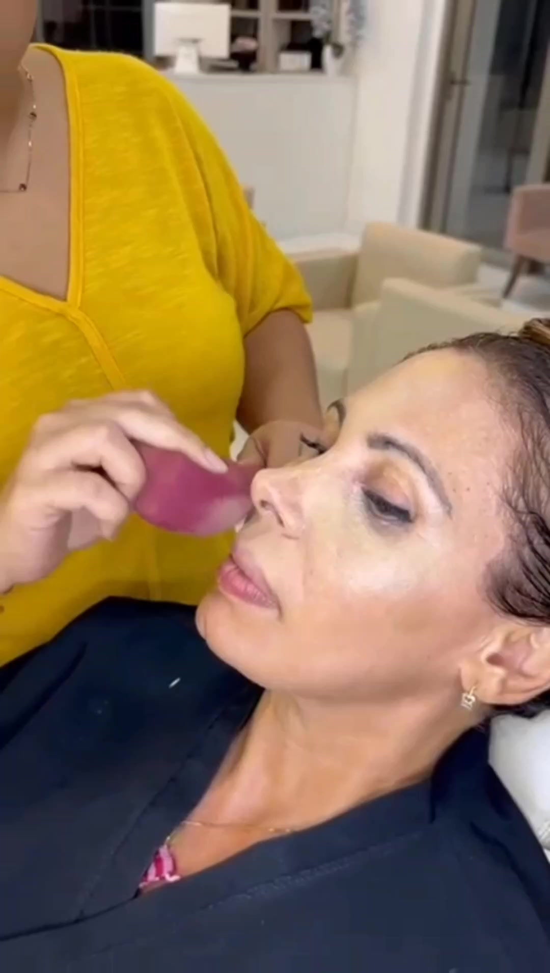 @Angela Bismarchi