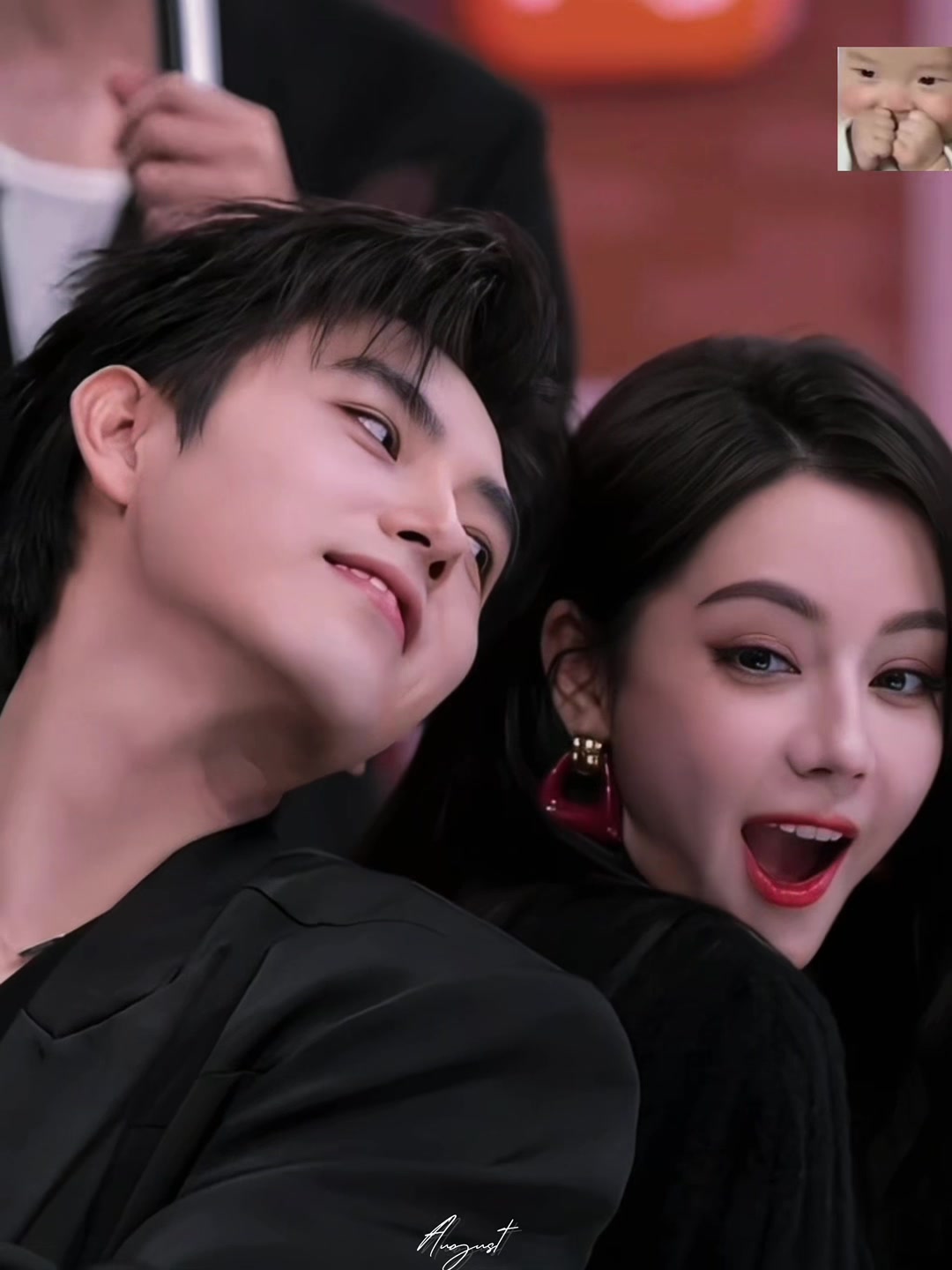 @𝙛𝙡𝙪𝙛𝙛𝙡𝙚.