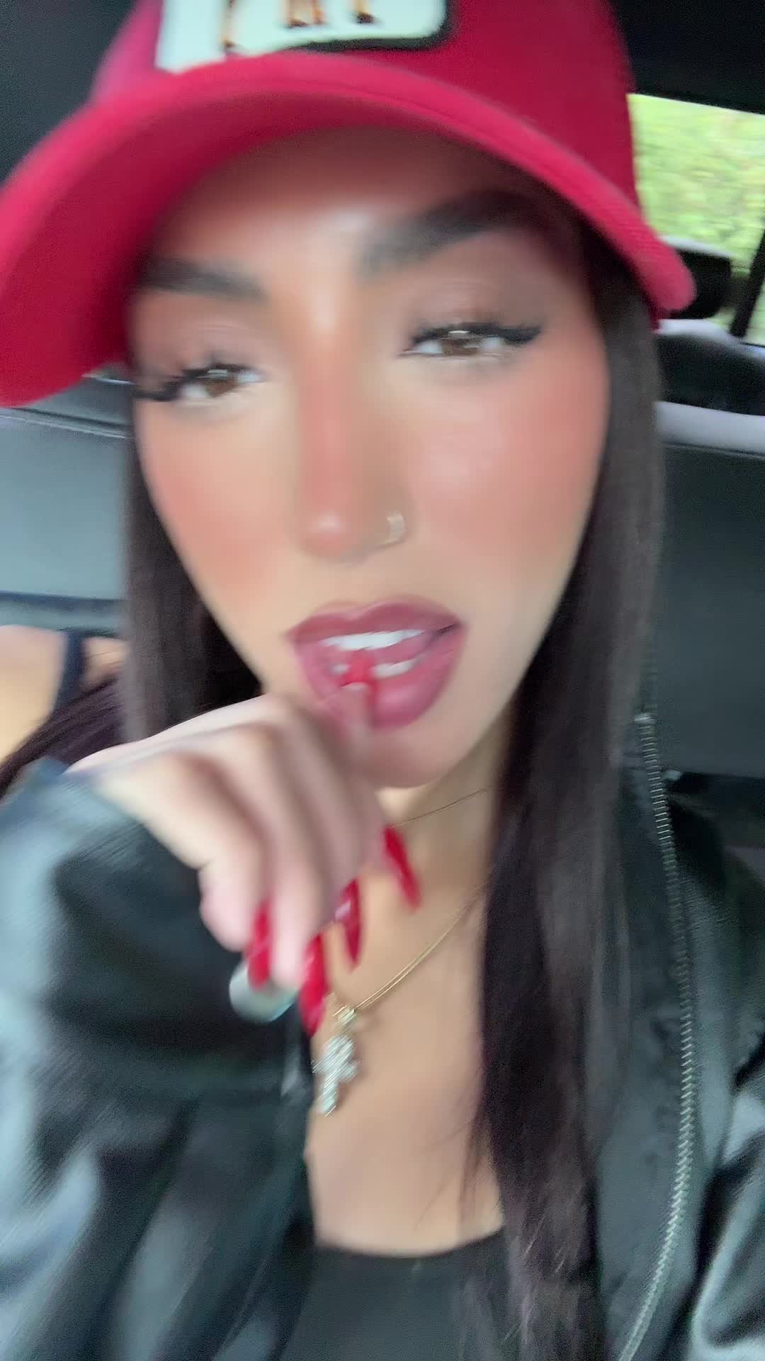 @miranda<3