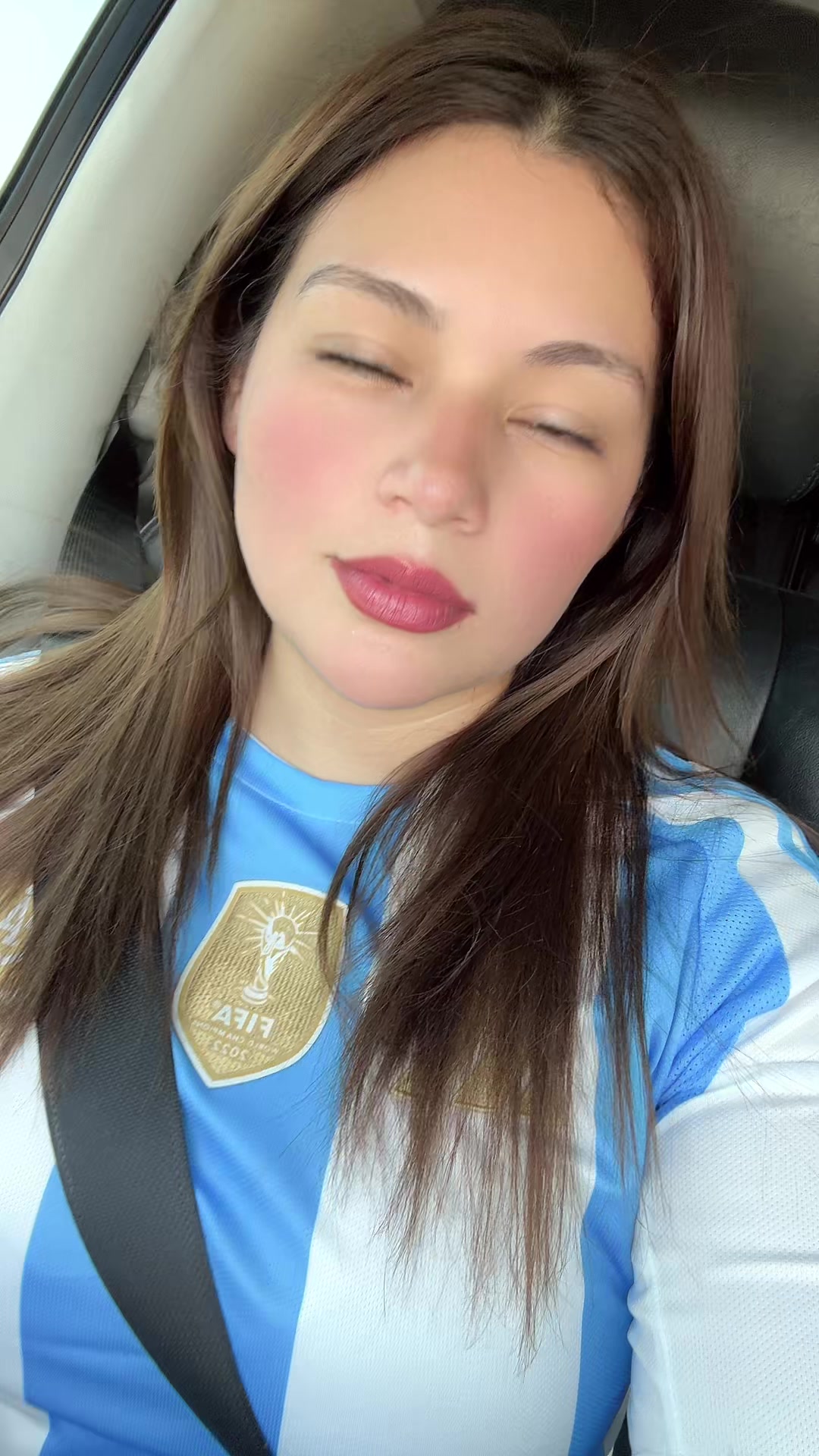 @Mariana Castro☺️🥰😘