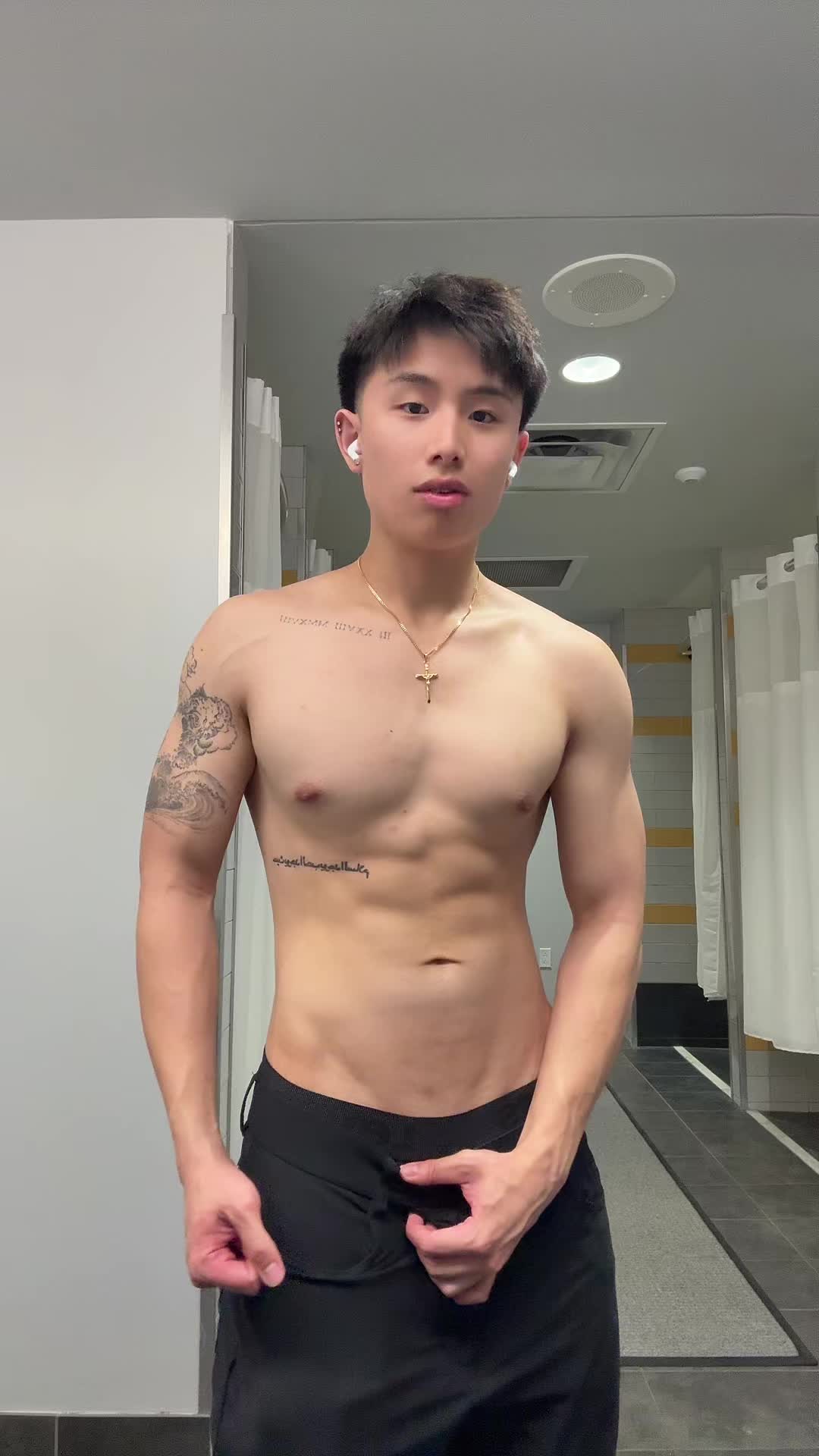 @JonnyDho