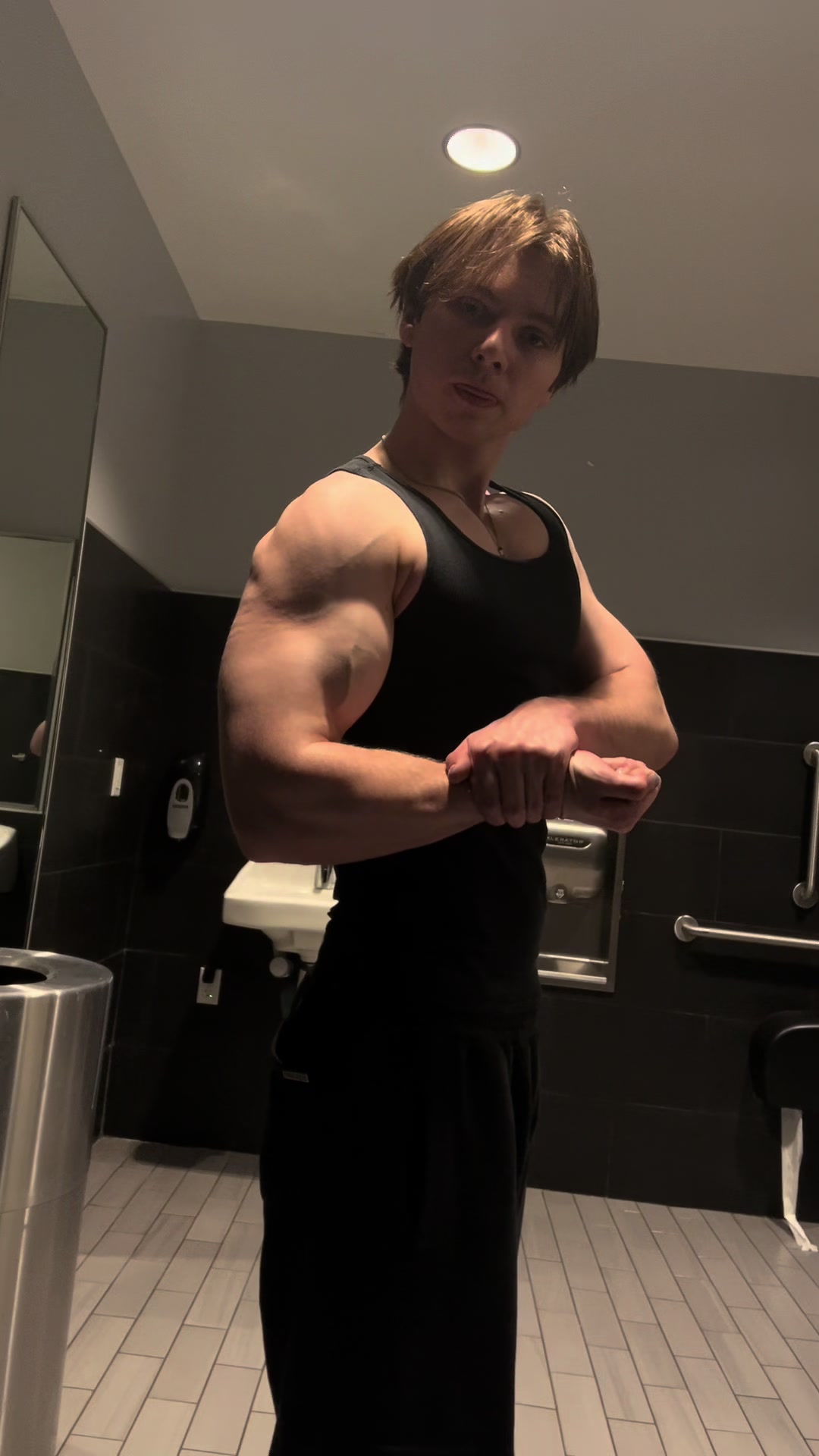 @LumMayLift