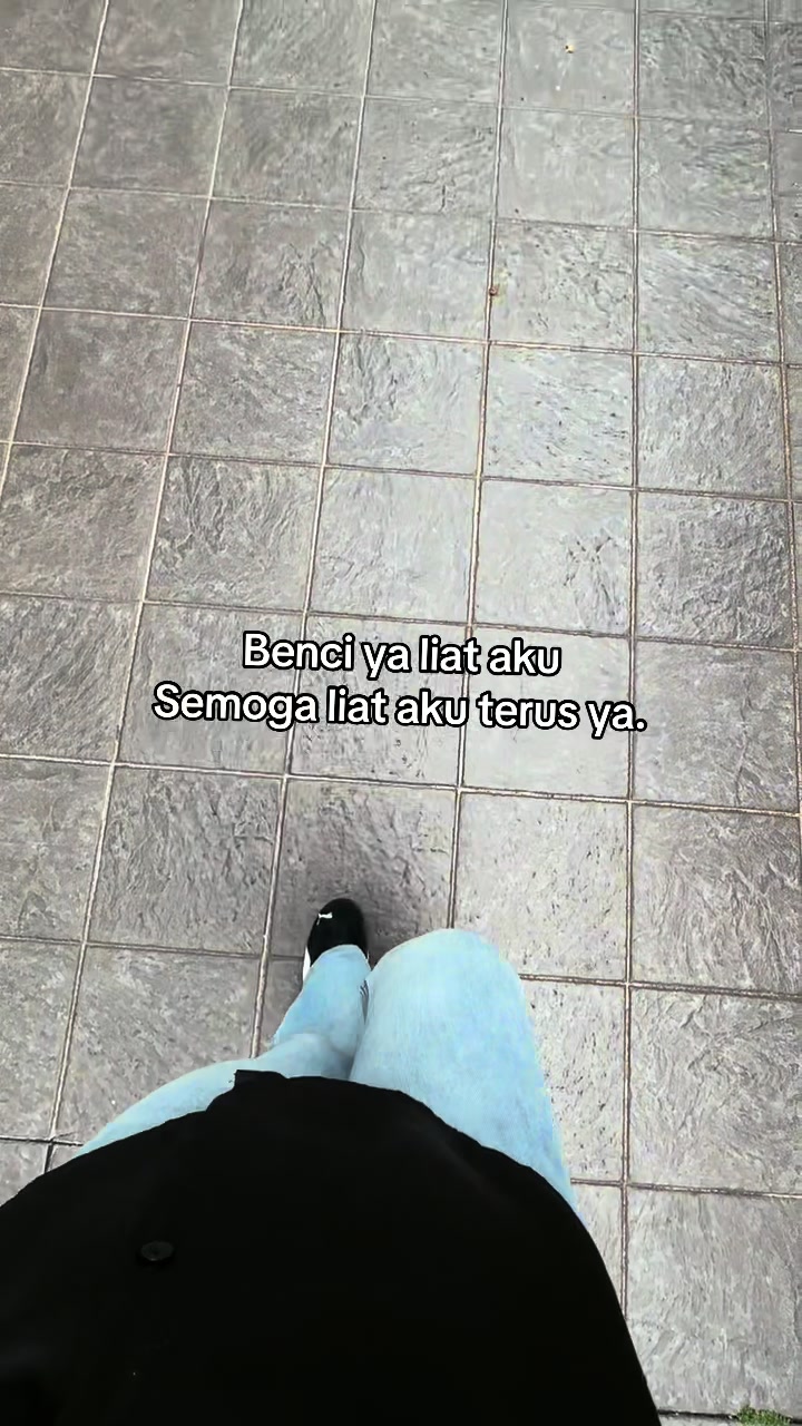 @ichamonica