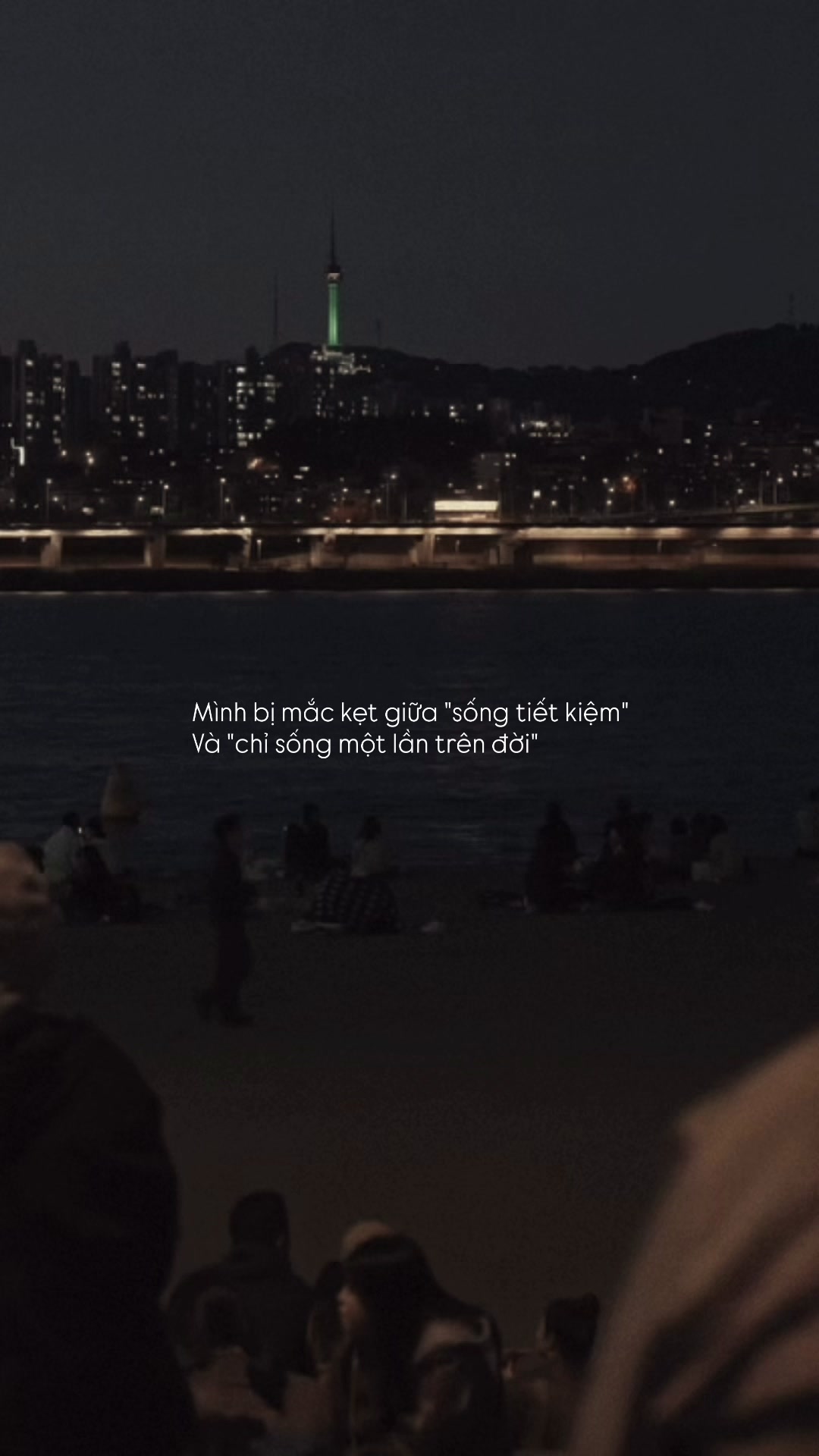 @Người Hiểu Chuyện