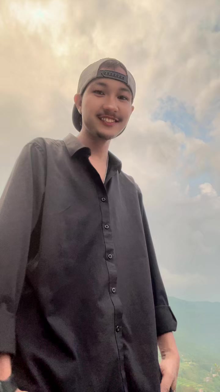 @A L O N E 