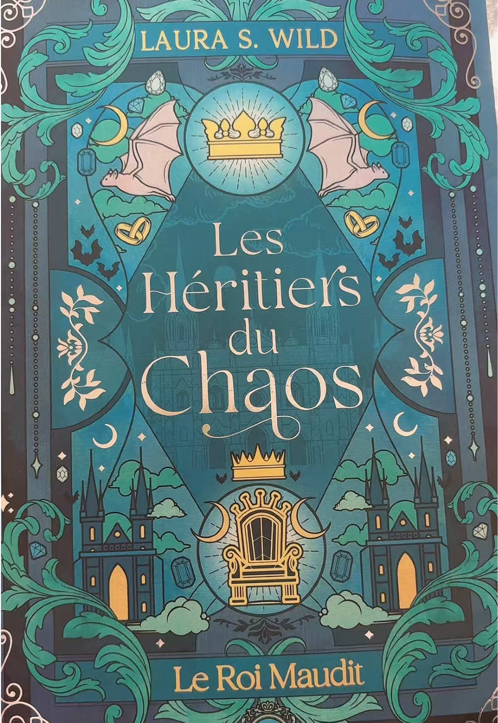 @📚 Julie_Books&Sun ☀️