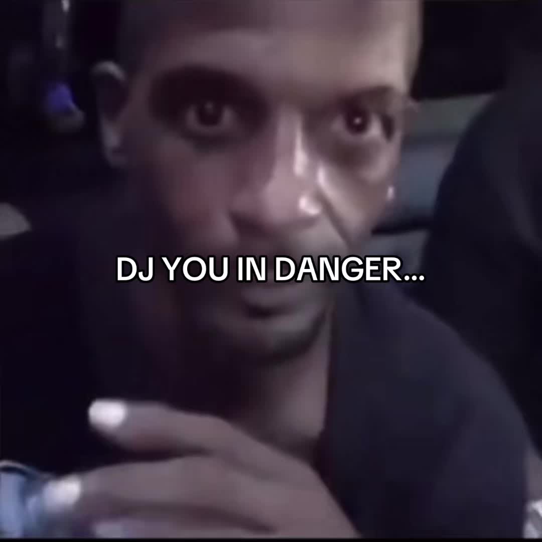 @𝘷𝘢𝘭𝘦🪷