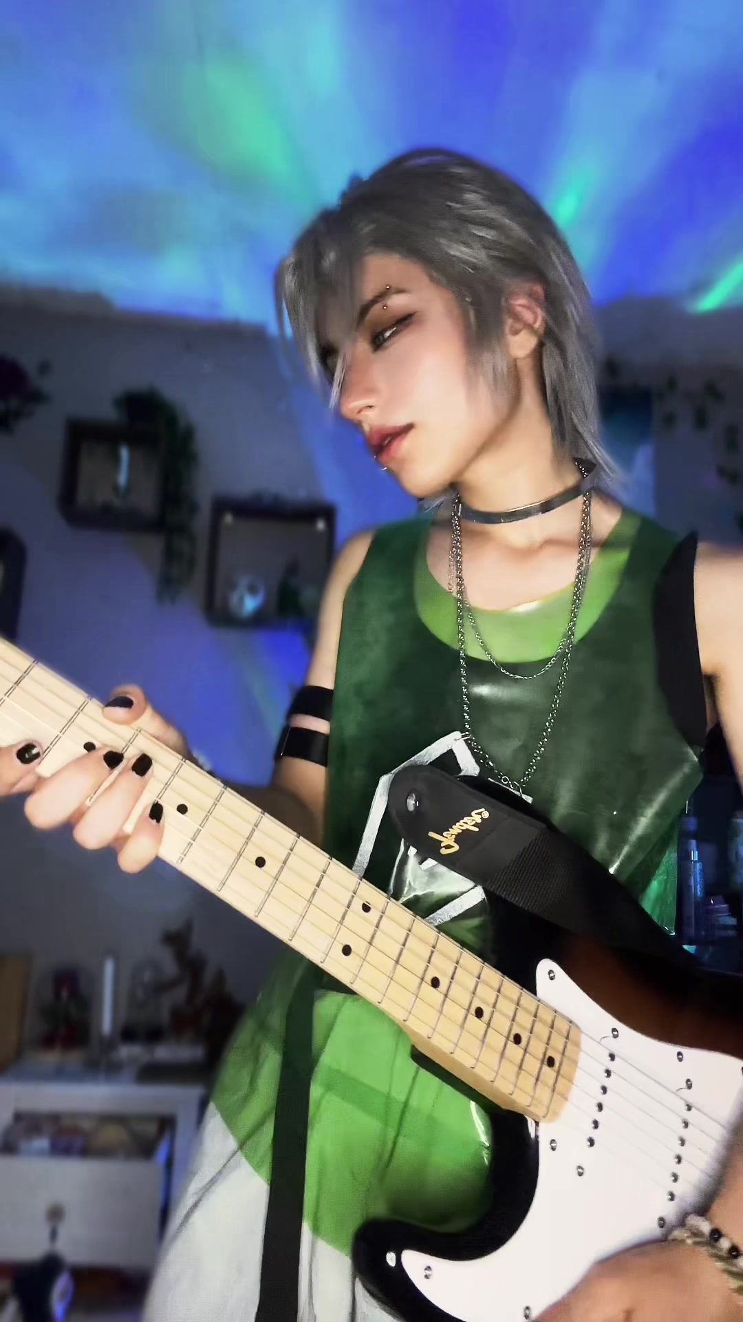 @×𝐿𝑢𝑐𝑖𝑒𝑙×