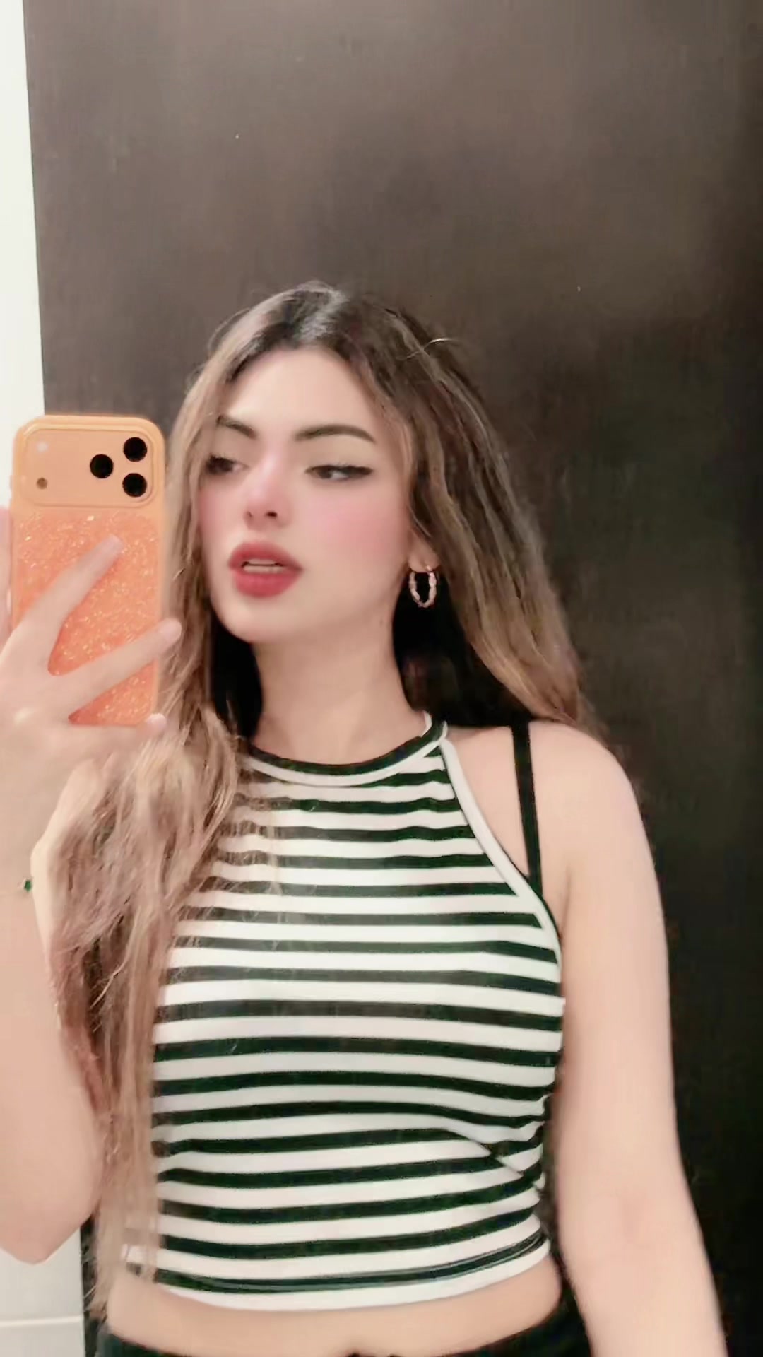 @Dua khan 🇵🇰🇦🇪