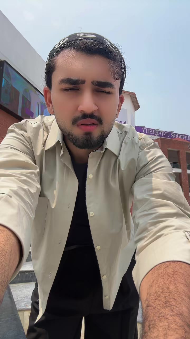 @Mr Curly._