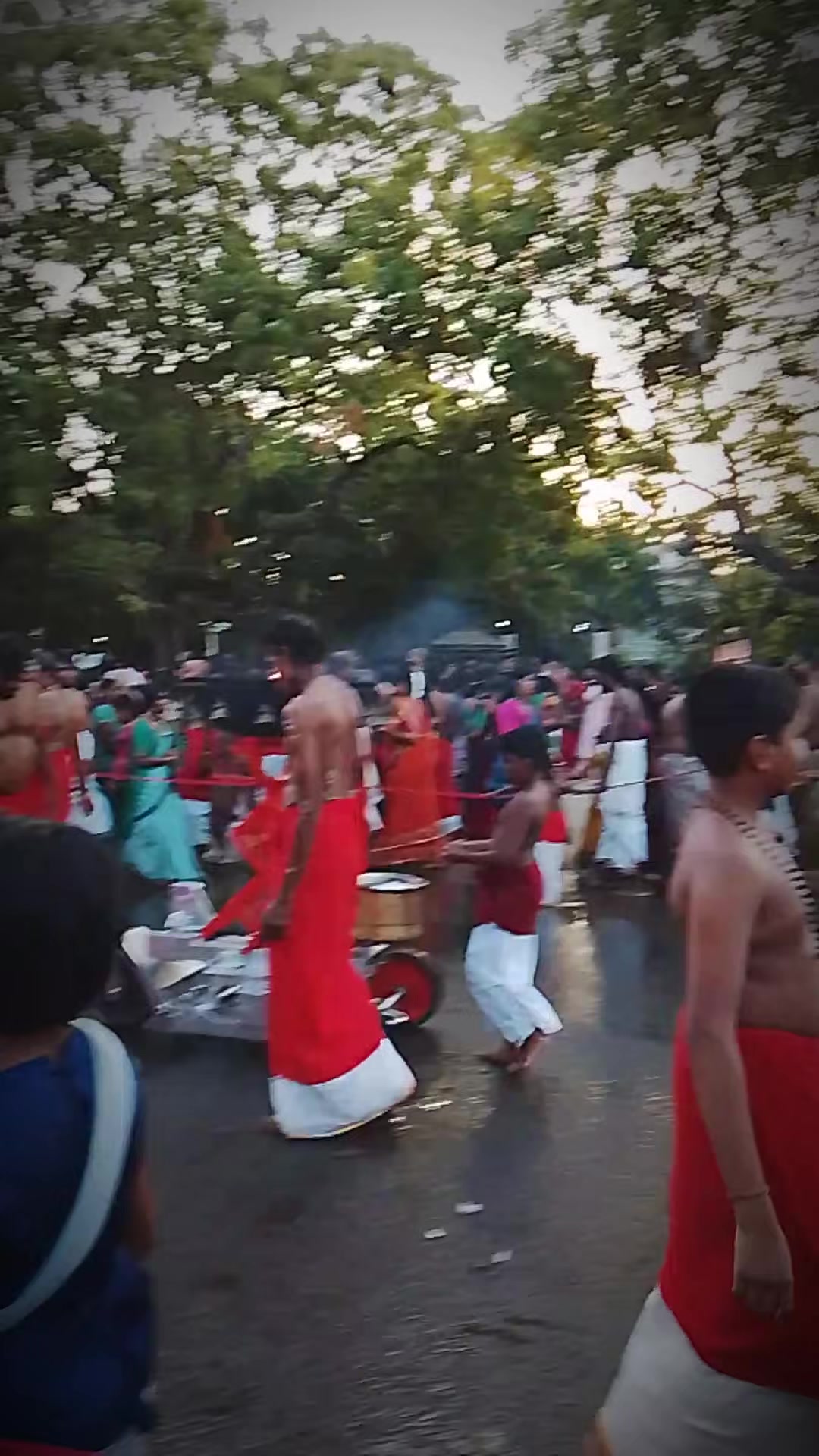 @Vino.Gaayathiri