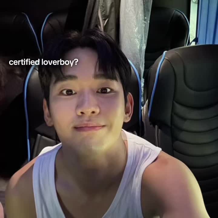 @✮⋆˙
