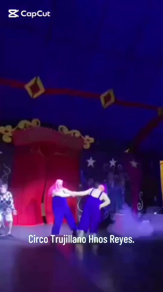 @Jennifer Catalán