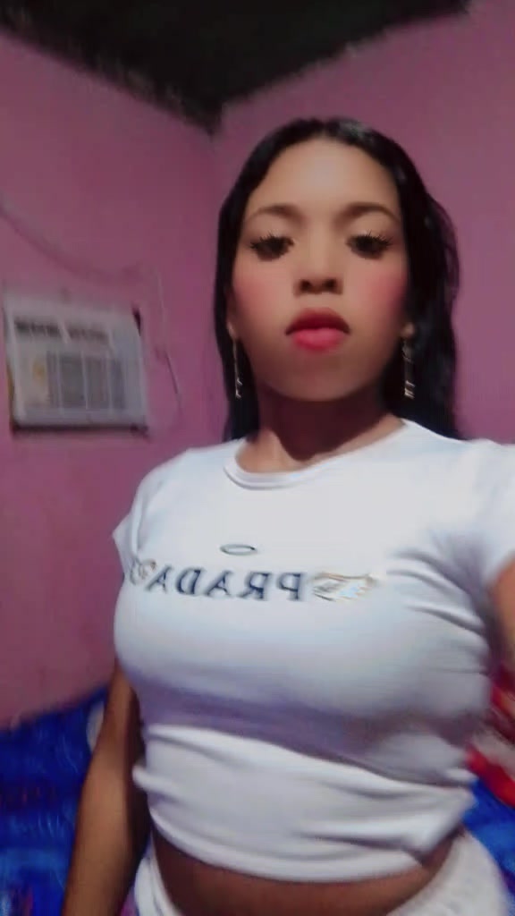 @Dessire García 👸🏻😻