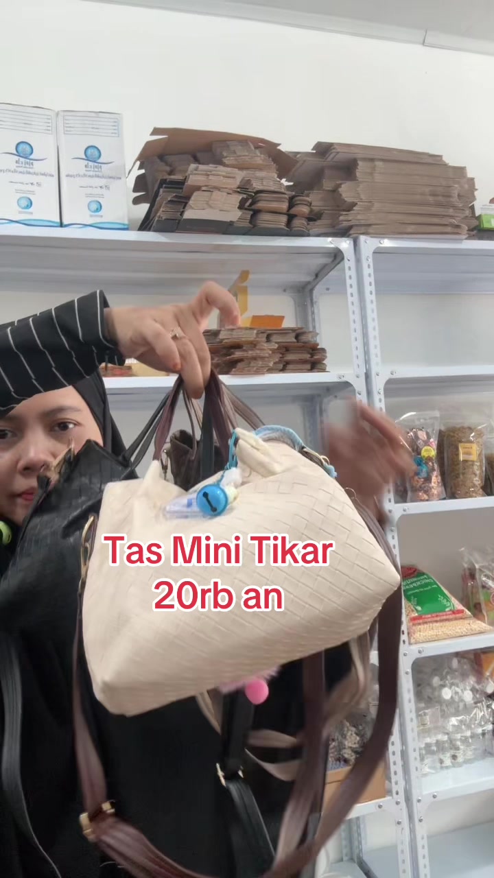 @Amel'e Sigit