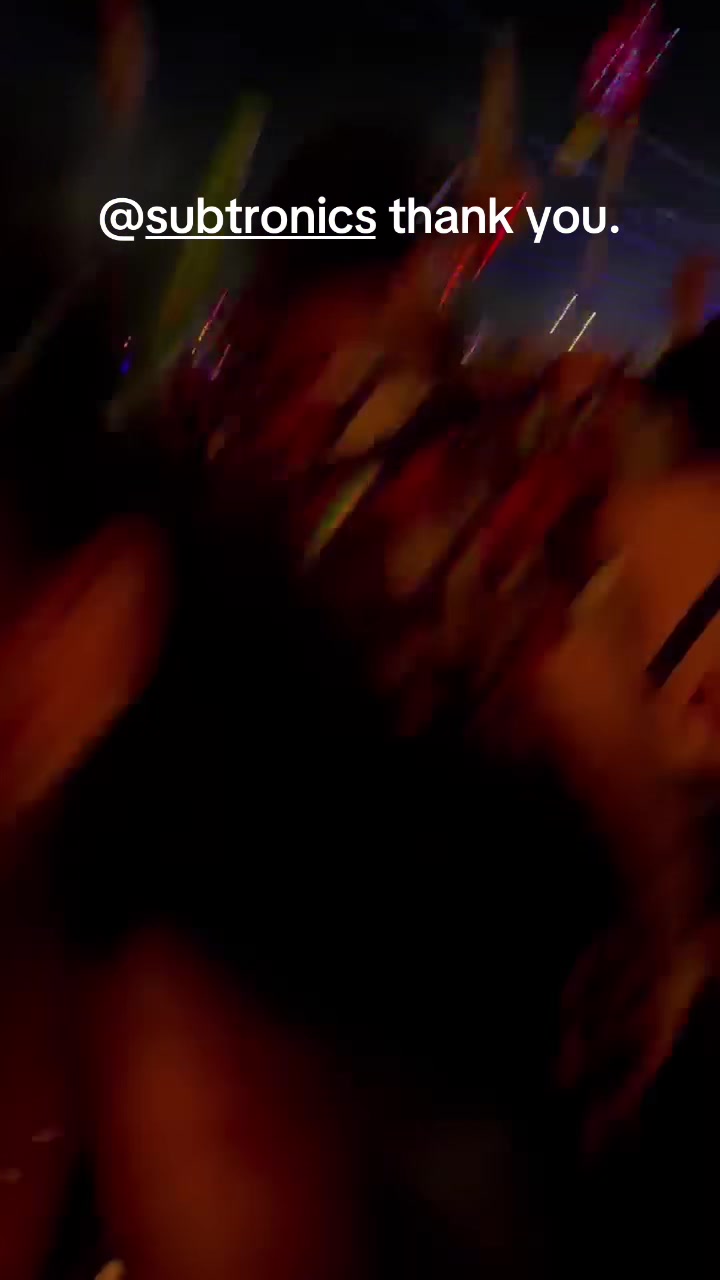 @Jules🪩☮️🦋🥂🫶🏼