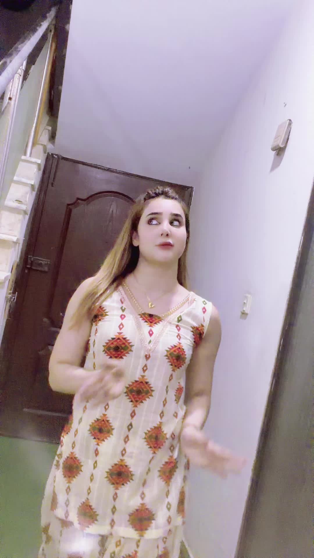 @Natasha Pathani🦋