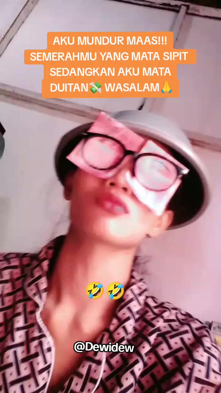 @Dewi💞🥰
