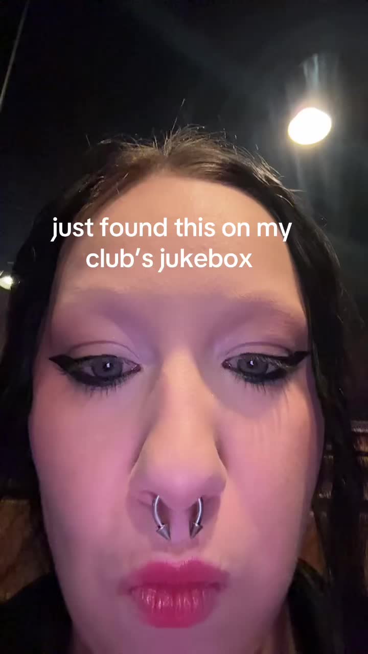 @โ Em โ