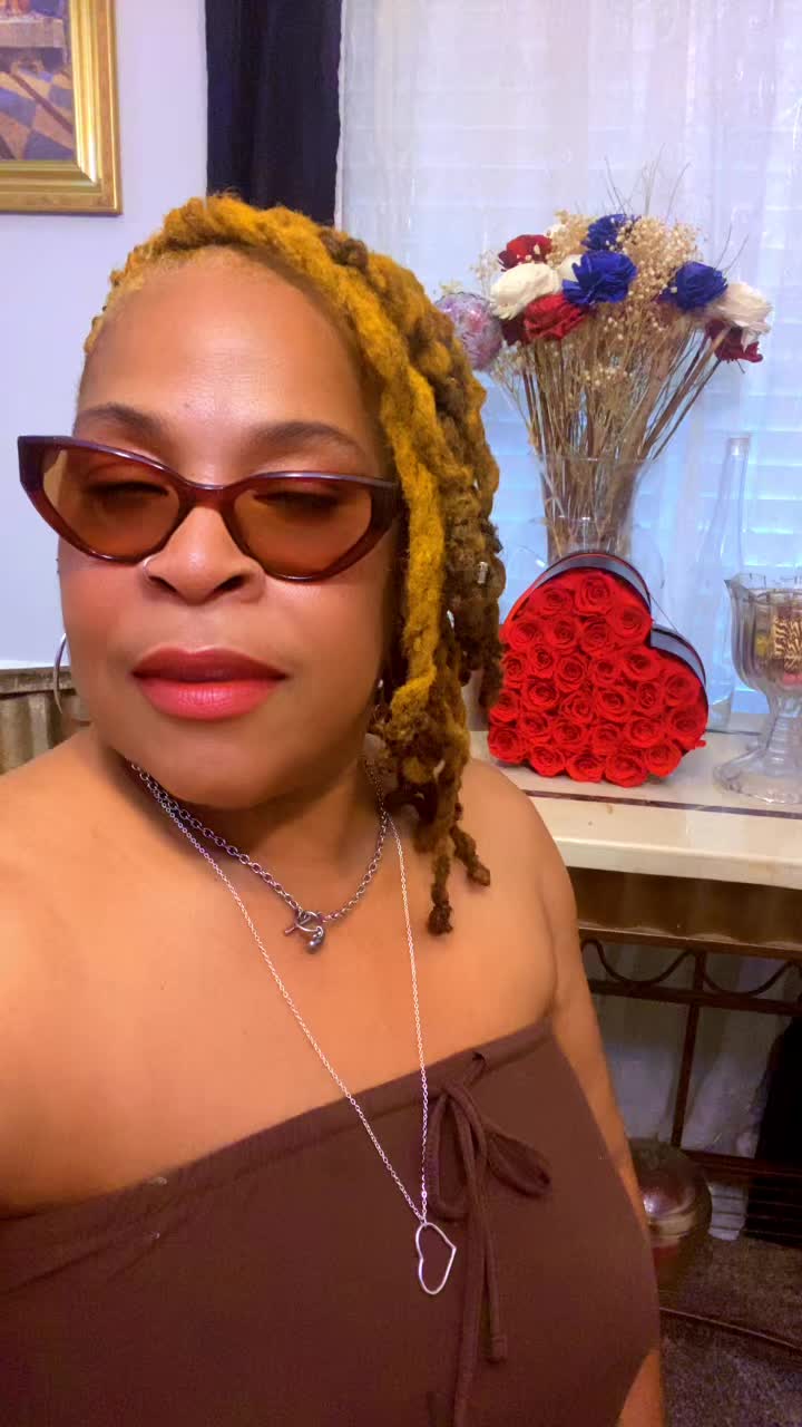 @SweetRose silverback Dee ❌ 🐓