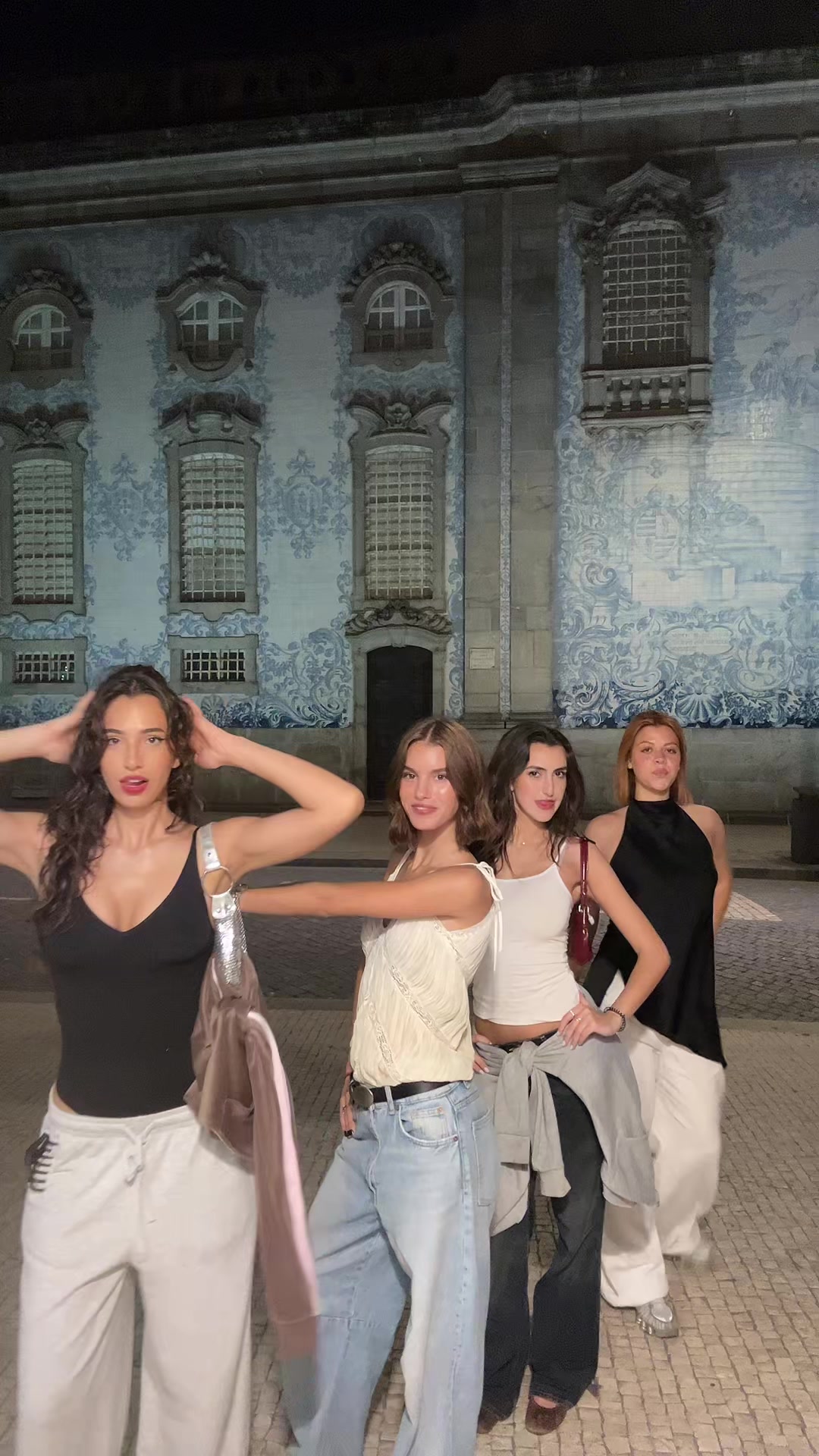 @Bru Marquezine