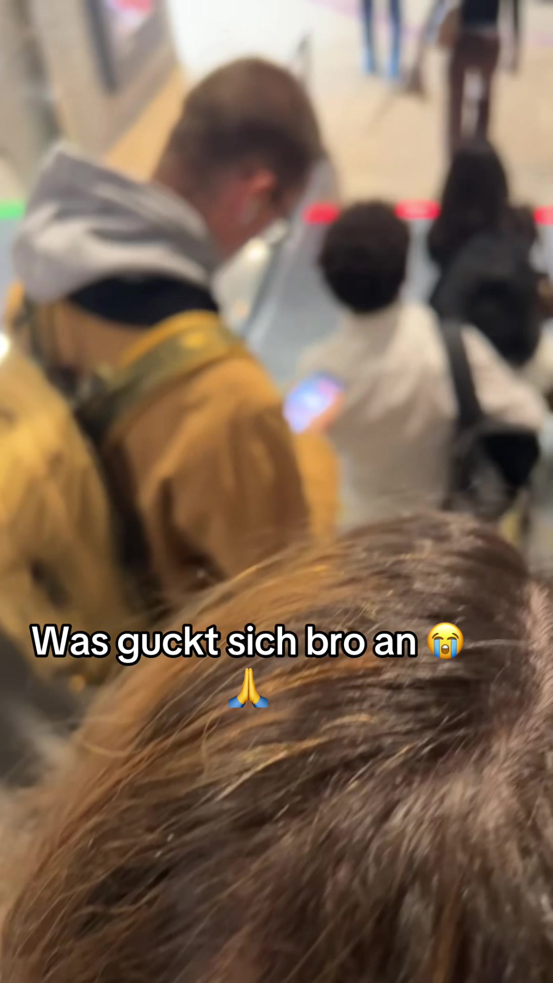@︎︎