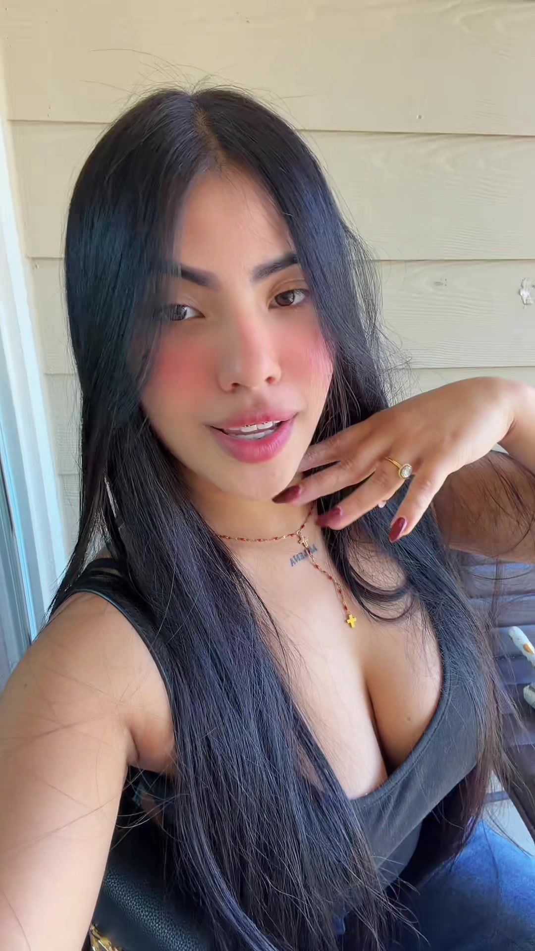 @ᴀʟʏ ᴠᴇʟᴇᴢ ♌︎