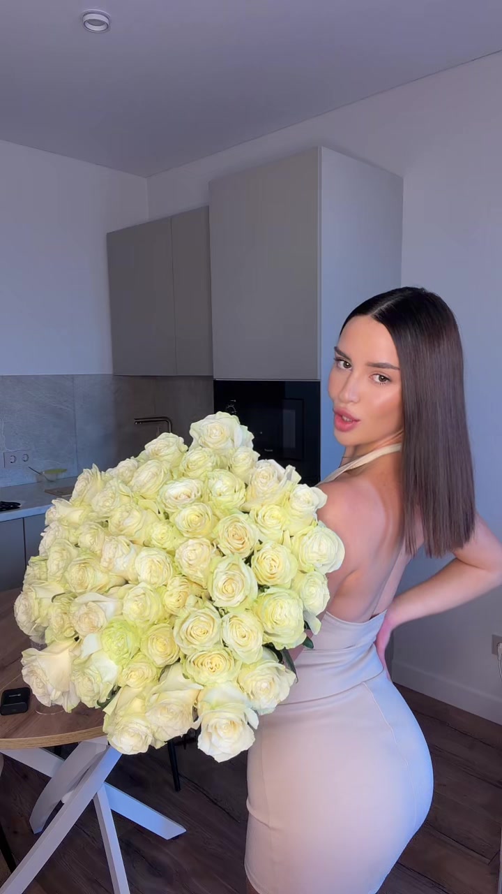 @INST : dvllasova