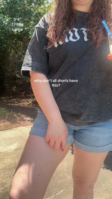 @Makaila ✨🖤📲