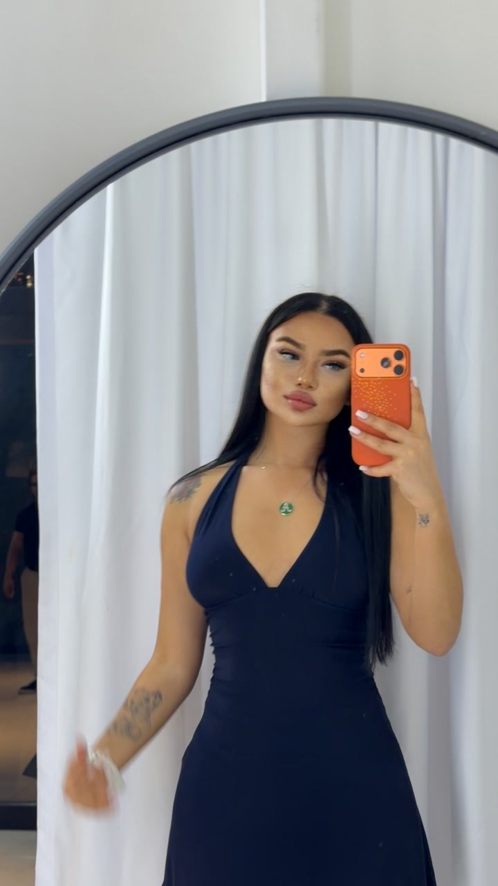 @𝓐𝓻𝔃𝓾𝓼𝓱🤍