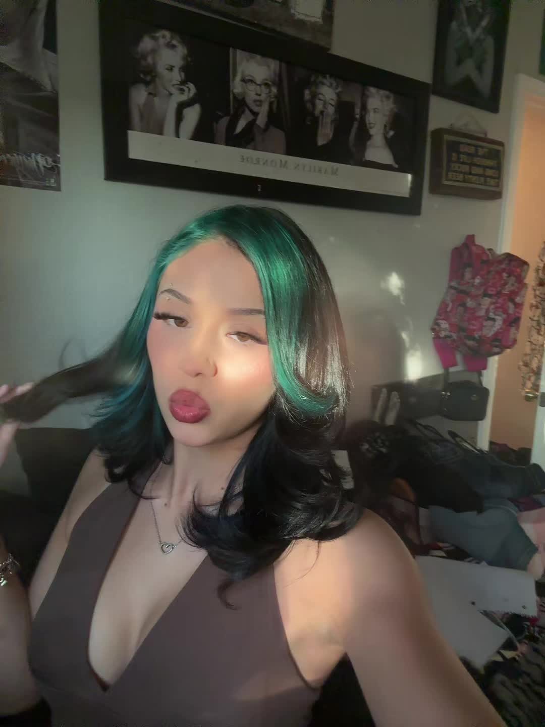 @🦇