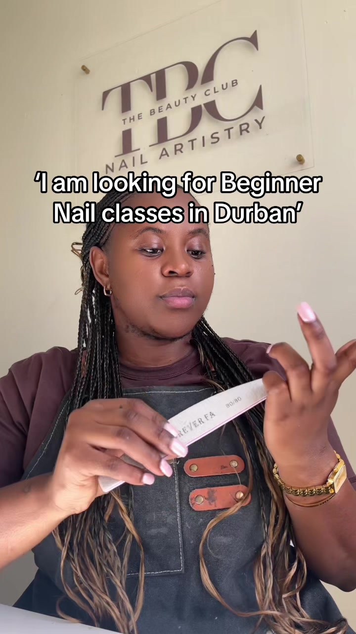 @Kat Moeti | Nail Tech&Educator