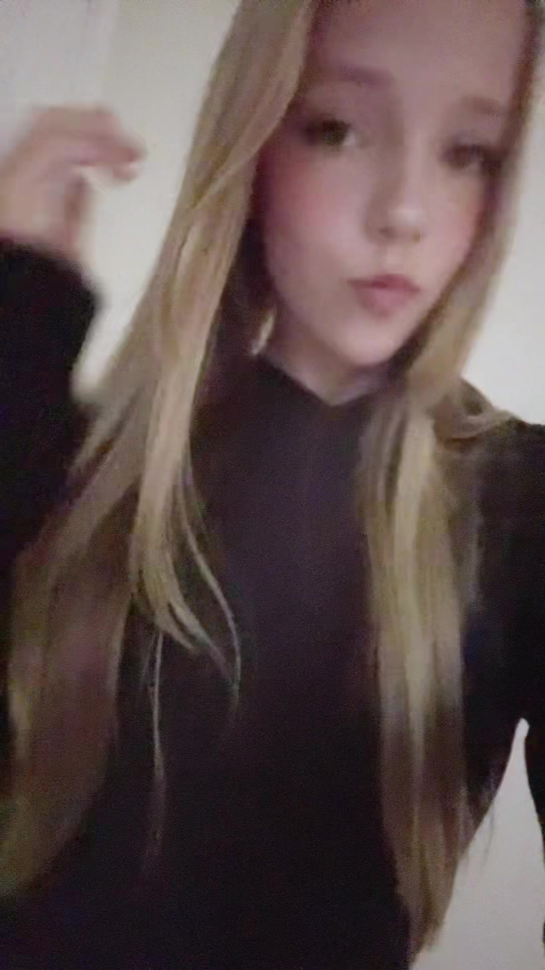 @даша