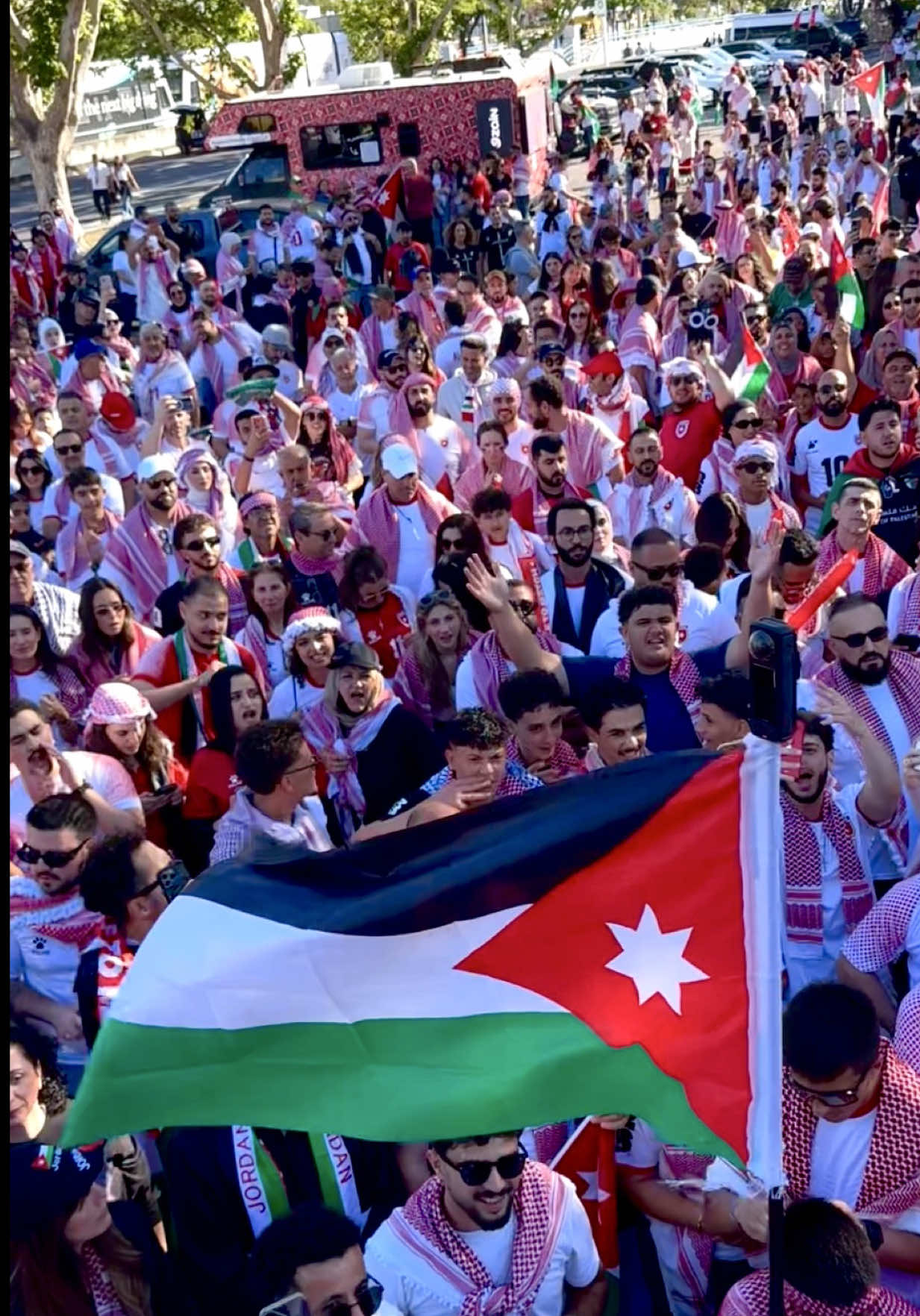@جهاد معنون | Jad Manon