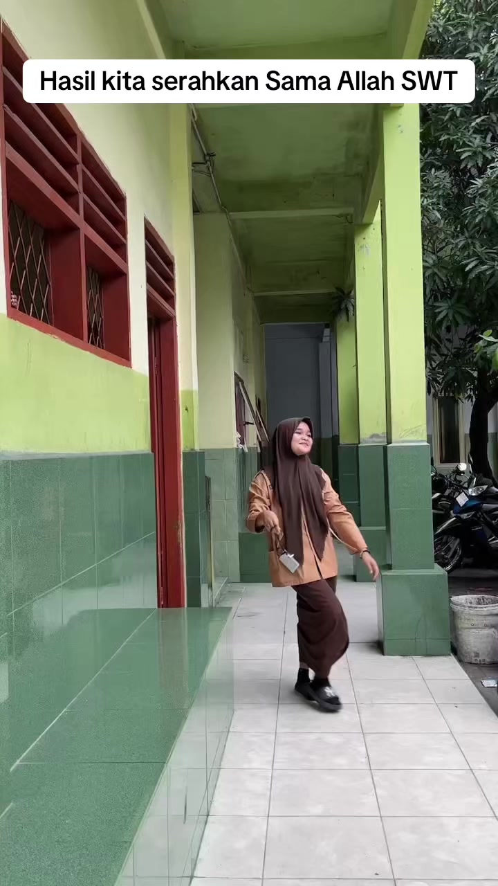 @Syella